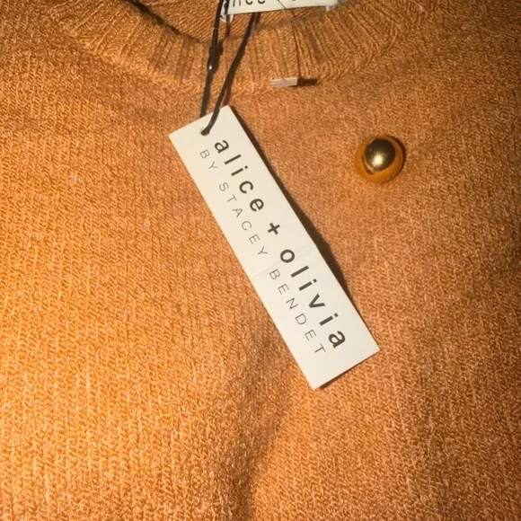 Necks Alice + Olivia Gleeson Wool Metal Ball Sweater in Tan Gold NWT - Picture 3 of 4